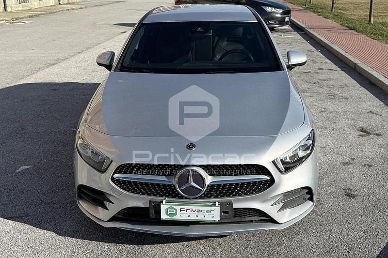 Usata Mercedes A180 Premium 116 CV (85 kW) 2018 Grigio Berlina