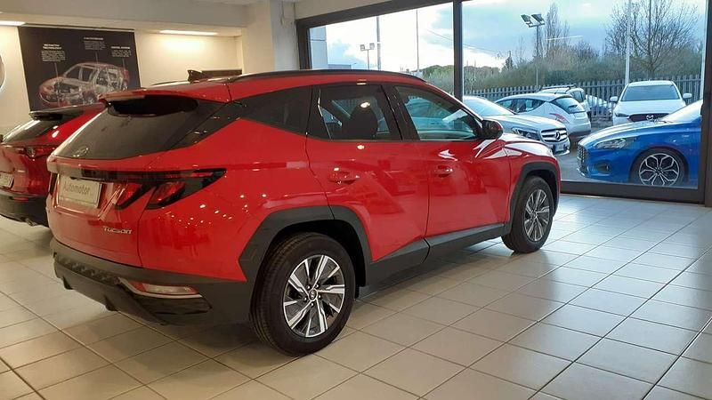Usata Hyundai Tucson 150 CV (110 kW) 2021 Rosso SUV