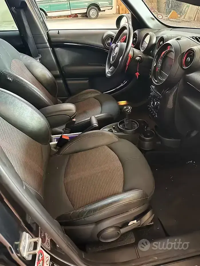Usata Mini Countryman 143 CV (105 kW) 2015 Nero SUV