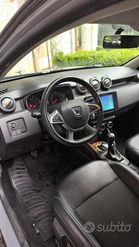 Usata Dacia Duster 101 CV (74 kW) 2022 Grigio SUV