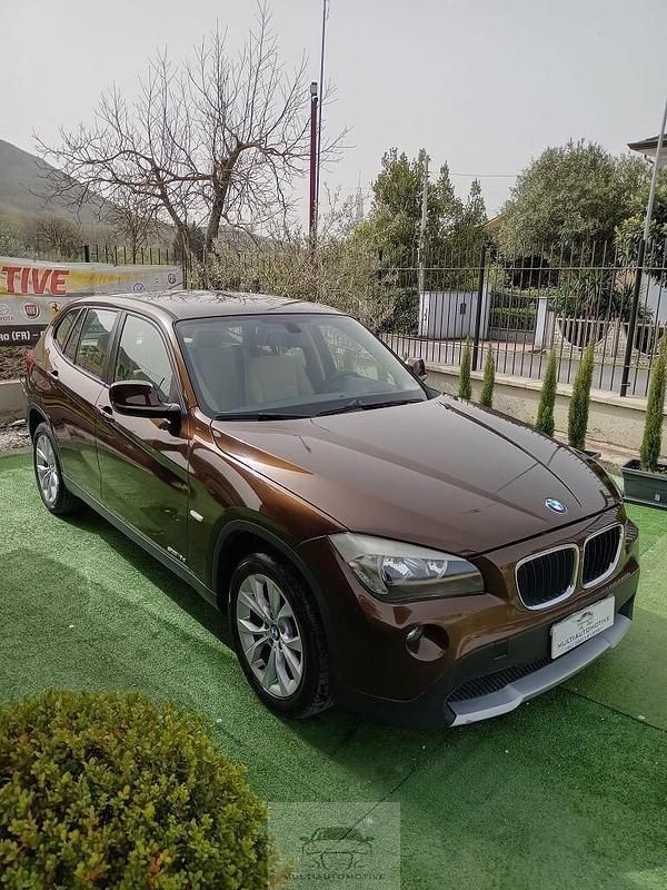 Usata BMW X1 143 CV (105 kW) 2011 Grigio SUV
