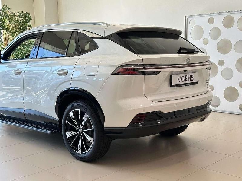 Nuova MG HS Luxury 143 CV (105 kW) 2026 Bianco SUV