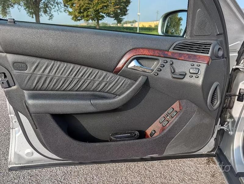 Usata Mercedes S320 2000 Grigio Berlina