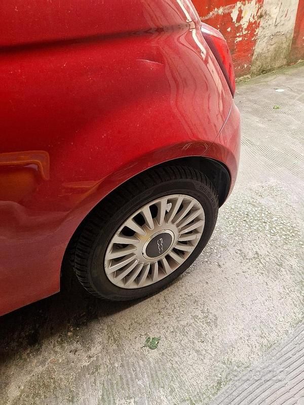 Usata Fiat 500 Pop 69 CV (50 kW) 2017 Rosso Berlina