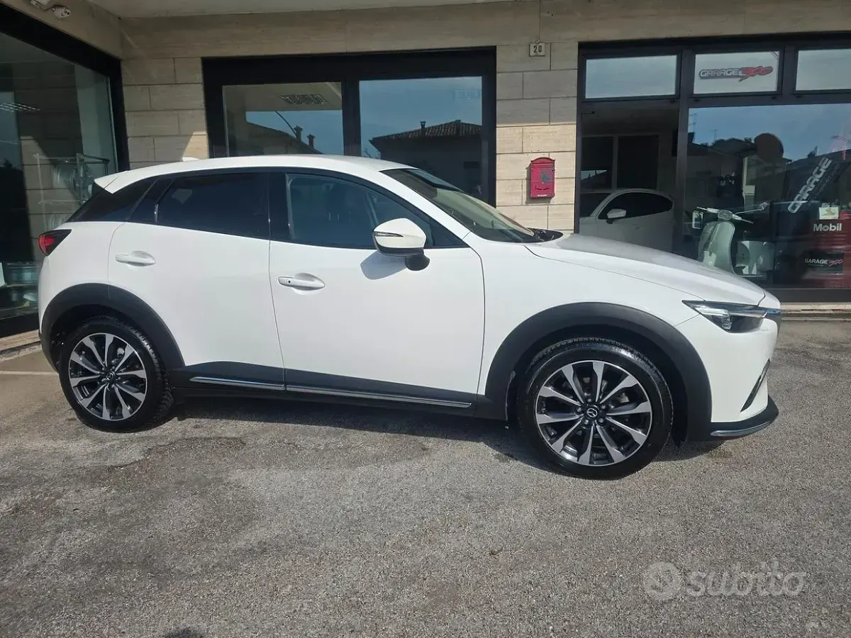 Usata Mazda CX-3 121 CV (88 kW) 2021 Bianco SUV