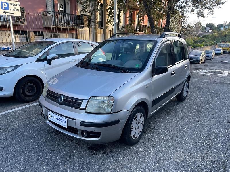 Usata Fiat Panda Dynamic 59 CV (43 kW) 2004 Grigio Berlina