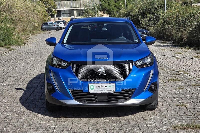 Usata Peugeot 2008 Allure 131 CV (96 kW) 2021 Blu SUV