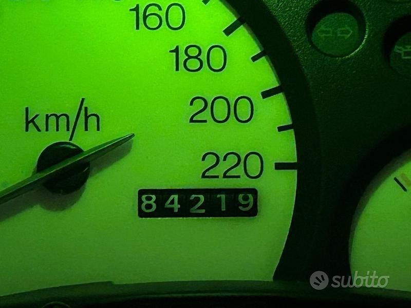 Usata Ford Ka 60 CV (44 kW) 1998 Grigio Utilitaria