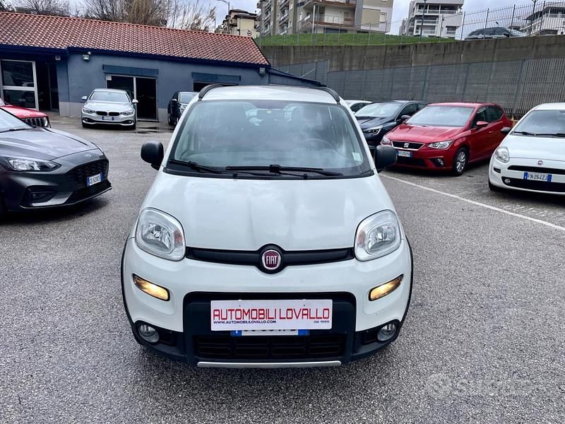 Usata Fiat Panda 4x4 85 CV (62 kW) 2020 Bianco Utilitaria