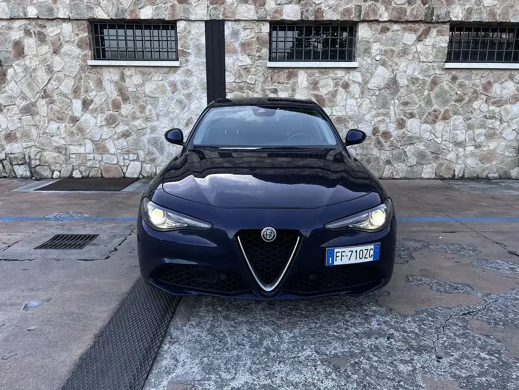 Usata Alfa Romeo Giulia Business 179 CV (131 kW) 2016 Berlina