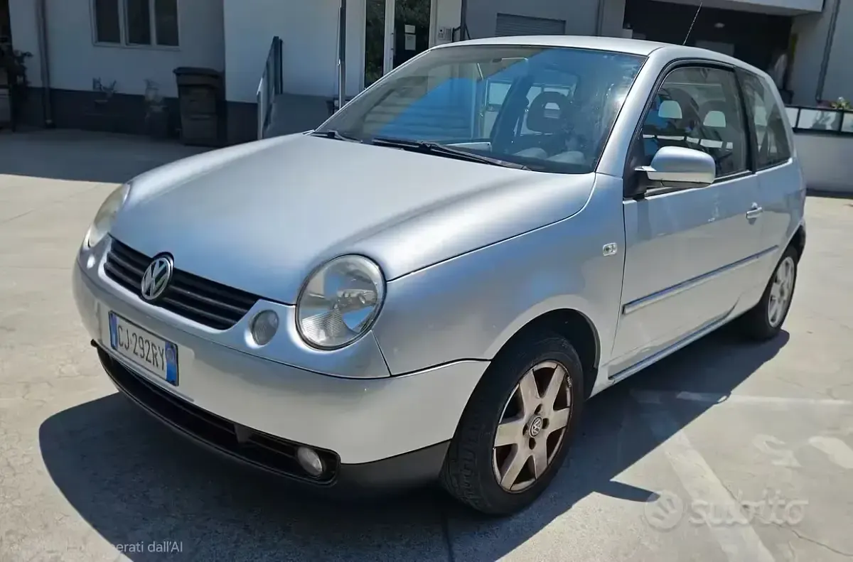 Usata VW Lupo 75 CV (55 kW) 2005 Grigio Utilitaria