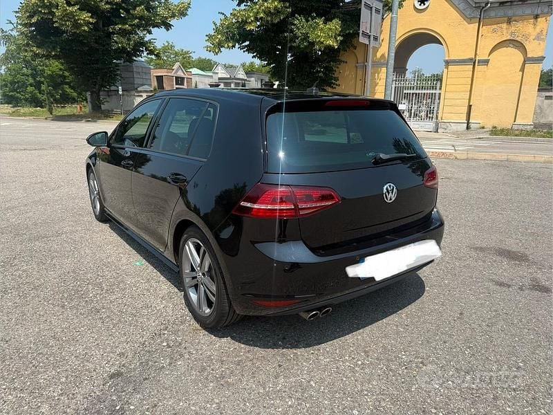 Usata VW Golf VII R-line 300 CV (220 kW) 2014 Berlina