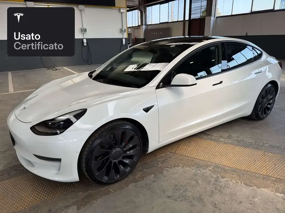 Usata Tesla Model 3 Performance 377 kW (513 CV) 2021 Pearl white multicoat Berlina