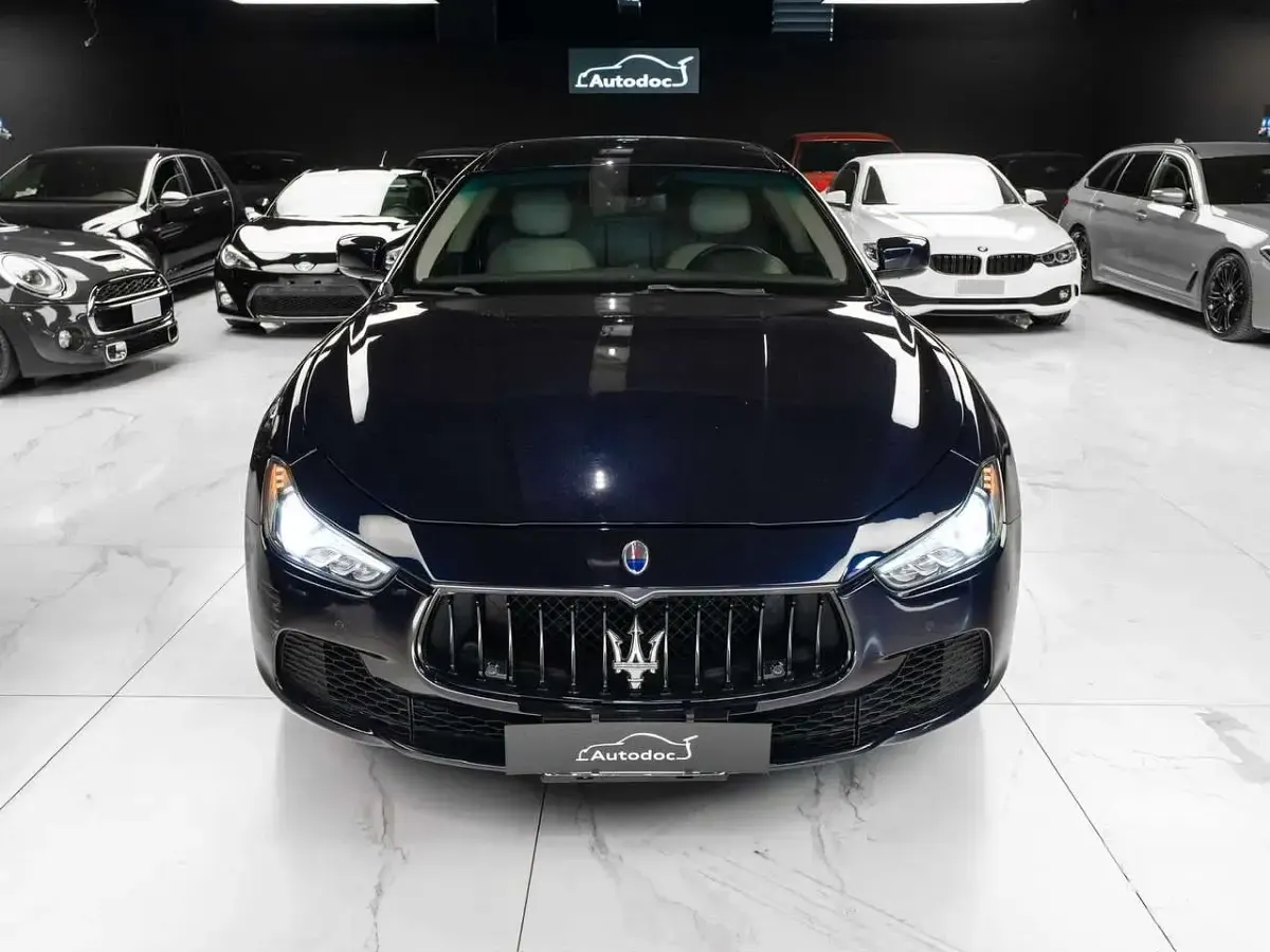 Usata Maserati Ghibli 275 CV (202 kW) 2014 Blu/azzurro Berlina