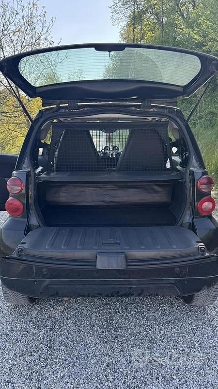 Begagnad Smart ForTwo Coupé 54 HK (39 kW) 2012 Svart Sportkupé