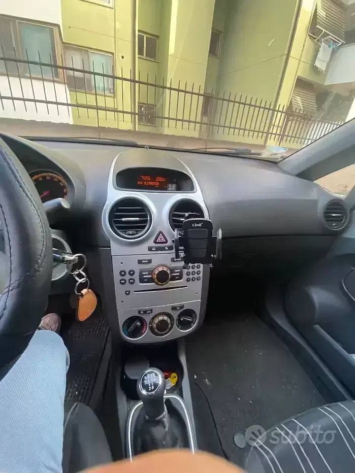 Usata Opel Corsa 80 CV (58 kW) 2009 Grigio Utilitaria