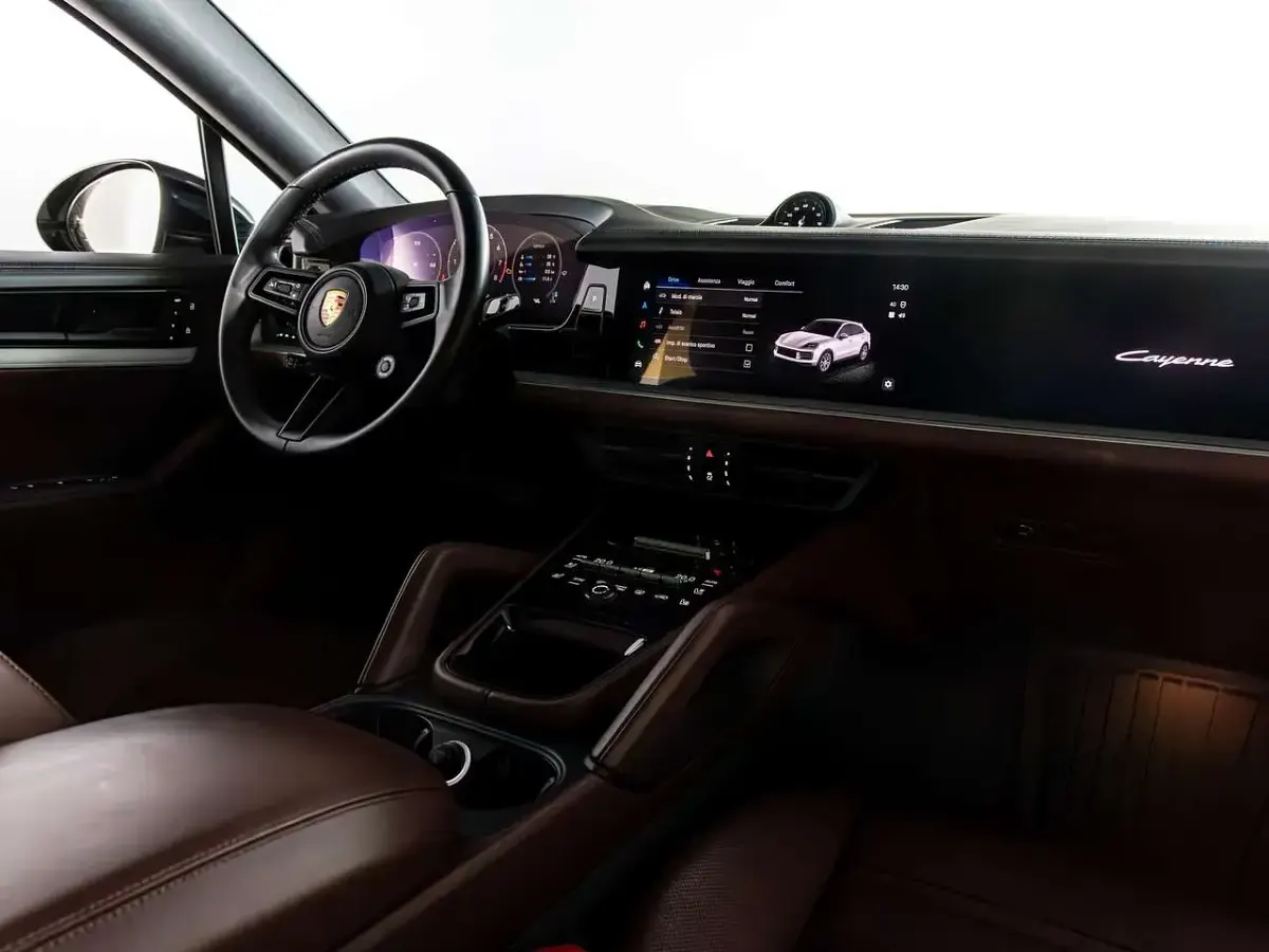 Usata Porsche Cayenne Coupe 475 CV (349 kW) 2024 Gesso Coupé
