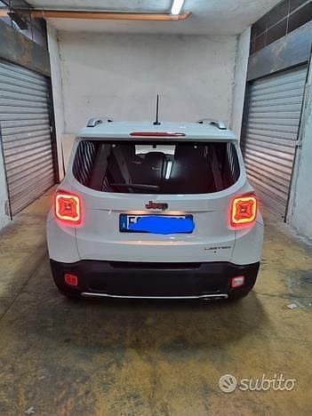 Usata Jeep Renegade 120 CV (88 kW) 2017 Bianco SUV