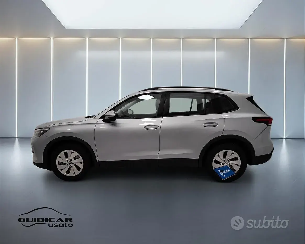 Usata VW Tiguan Life 150 CV (110 kW) 2025 Argento SUV