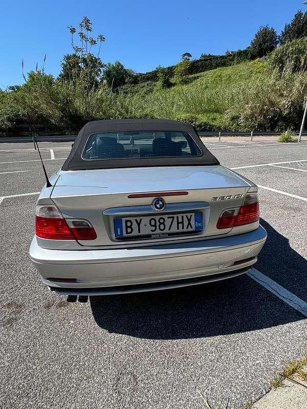 Usata BMW 320 Cabriolet Sport Line 170 CV (125 kW) 2002 Argento Cabrio