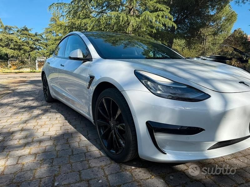 Usata Tesla Model 3 152 kW (208 CV) 2020 Berlina