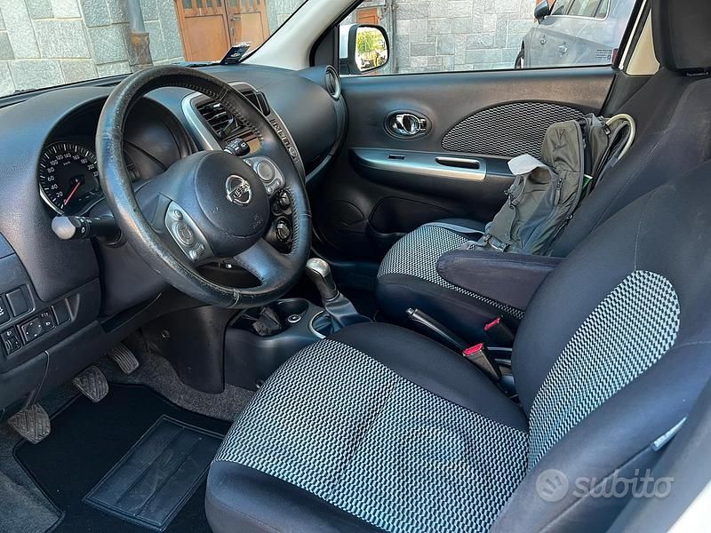 Gebraucht Nissan Micra 78 PS (57 kW) 2014 Weiß Kleinwagen