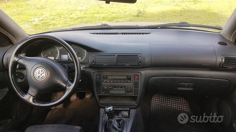 Usata VW Passat Trendline 131 CV (96 kW) 2002 Station wagon
