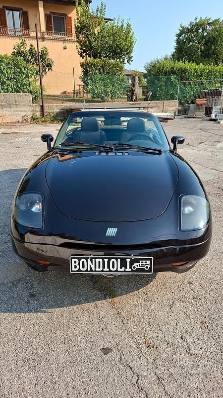 Usata Fiat Barchetta 131 CV (96 kW) 2000 Nero Cabrio