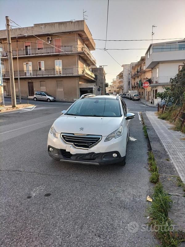 Usata Peugeot 2008 115 CV (84 kW) 2014 SUV