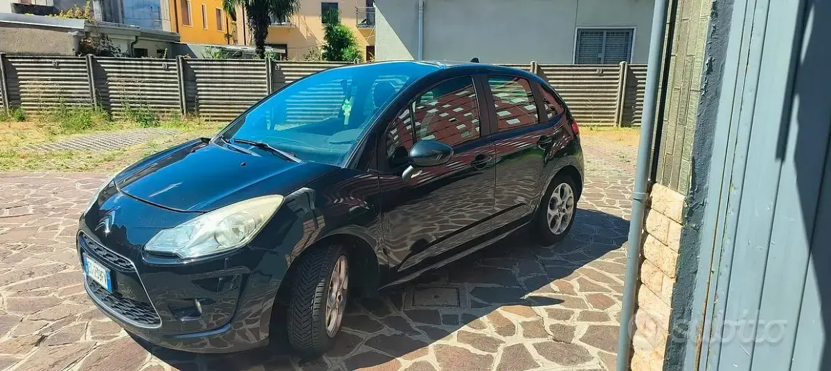 Usata Citroën C3 95 CV (69 kW) 2011 Nero Utilitaria