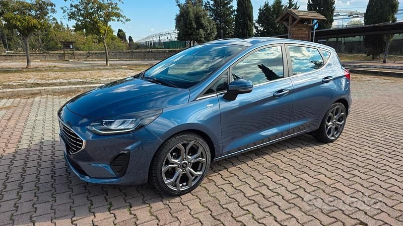 Usata Ford Fiesta ST 125 CV (91 kW) 2023 Grigio Berlina
