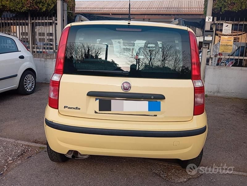 Usata Fiat Panda Dynamic 59 CV (43 kW) 2012 Giallo Utilitaria