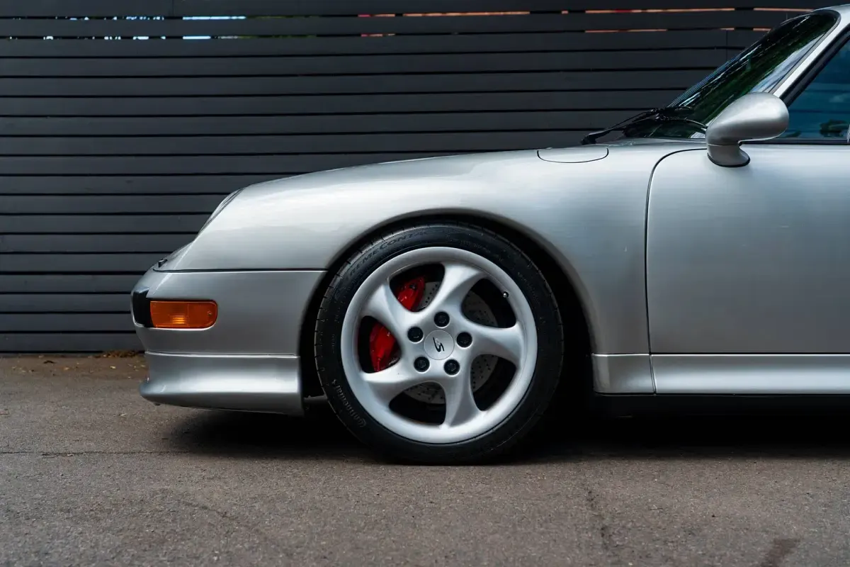 Usata Porsche 911 Carrera 4S 286 CV (210 kW) 1996 Argento Coupé