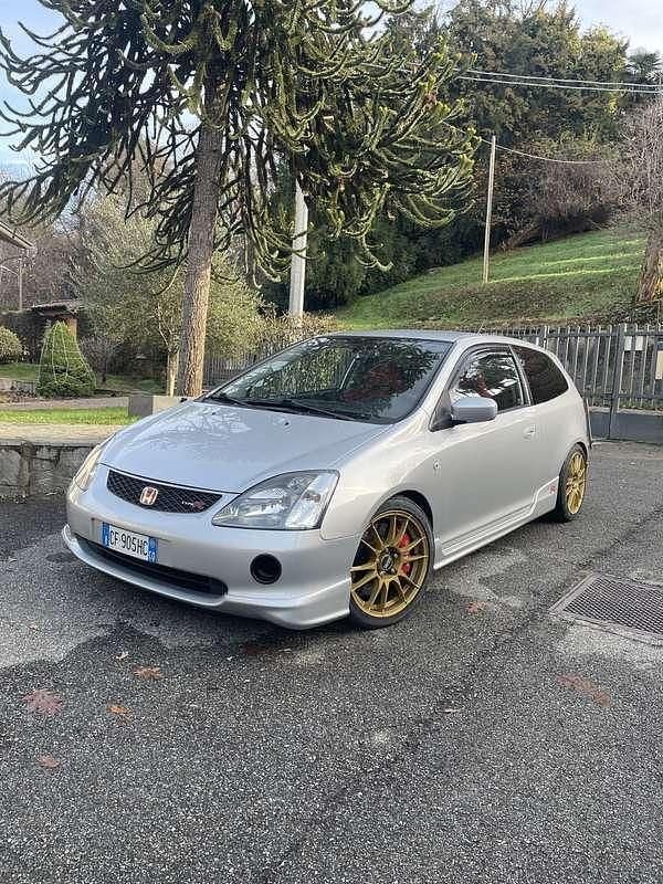 Usata Honda Civic Type R 200 CV (147 kW) 2003 Berlina