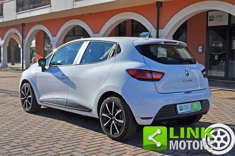 Usata Renault Clio IV Intens 75 CV (55 kW) 2017 Bianco Berlina