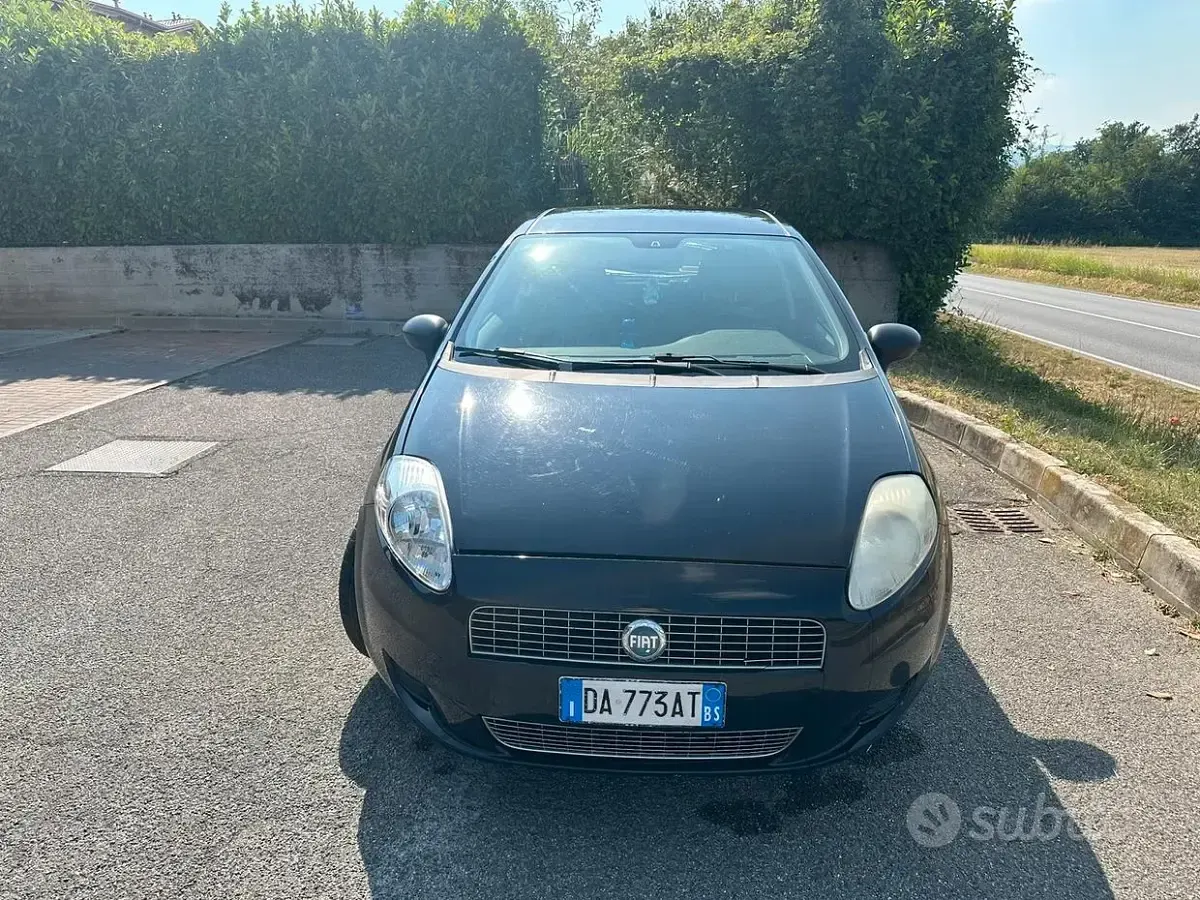 Usata Fiat Grande Punto 65 CV (47 kW) 2006 Nero Utilitaria