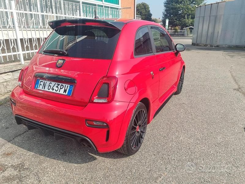 Usata Abarth 500 145 CV (106 kW) 2018 Rosso Berlina