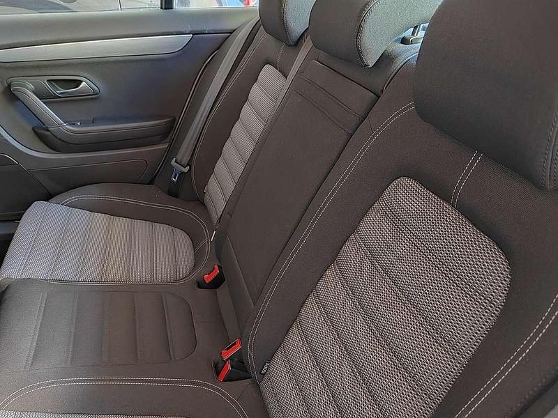 Usata VW CC 140 CV (102 kW) 2013 Bianco Berlina