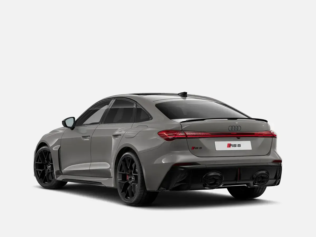 Nuova Audi RS5 Performance 510 CV (375 kW) 2026 Grigio plateau metallizzato Berlina