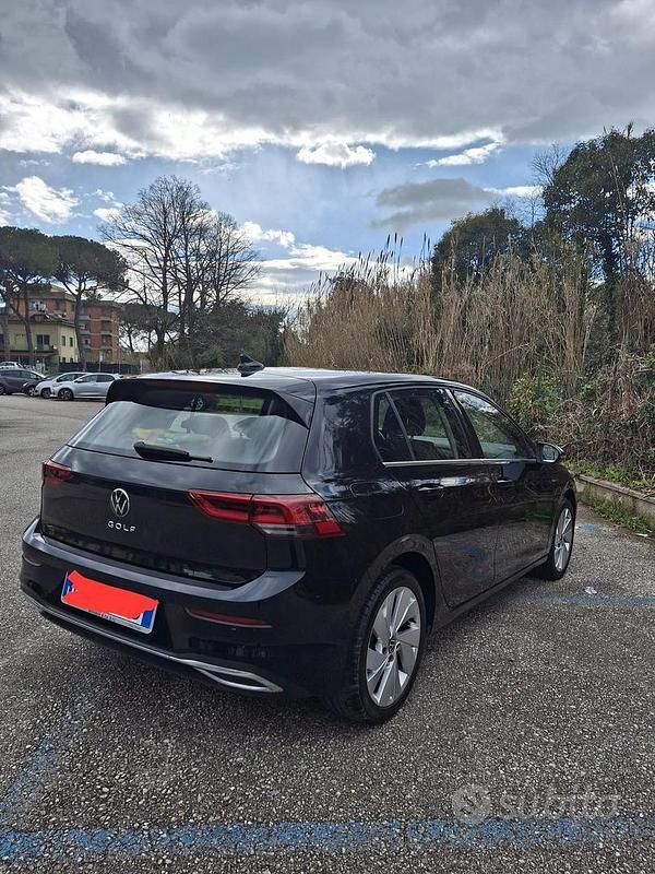 Usata VW Golf VIII Style 116 CV (85 kW) 2023 Nero Berlina
