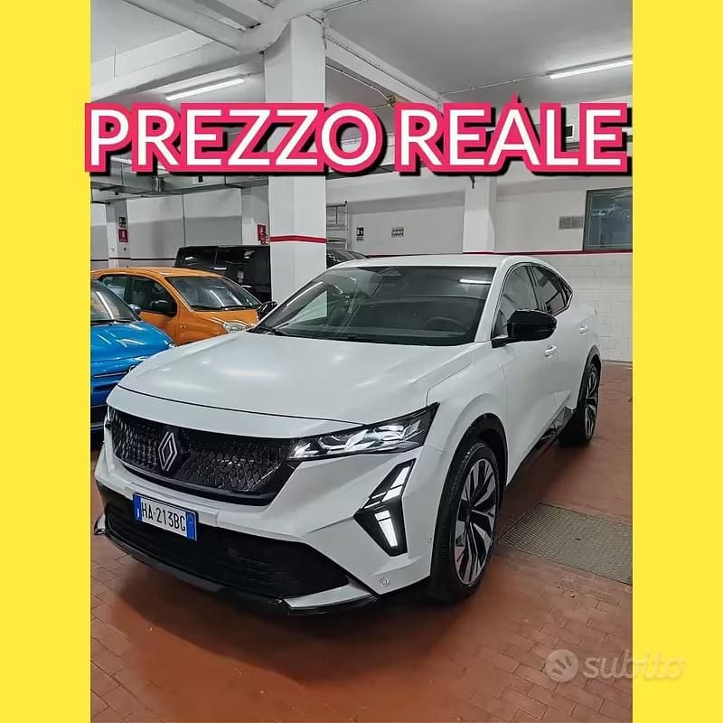 Usata Renault Rafale Techno 200 CV (147 kW) 2025 Bianco SUV