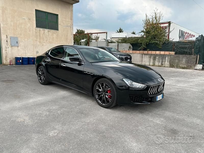 Nero Usata 2018 Maserati Ghibli Coupé | 25.900 € (Ottimo prezzo) - Immagine 1/4