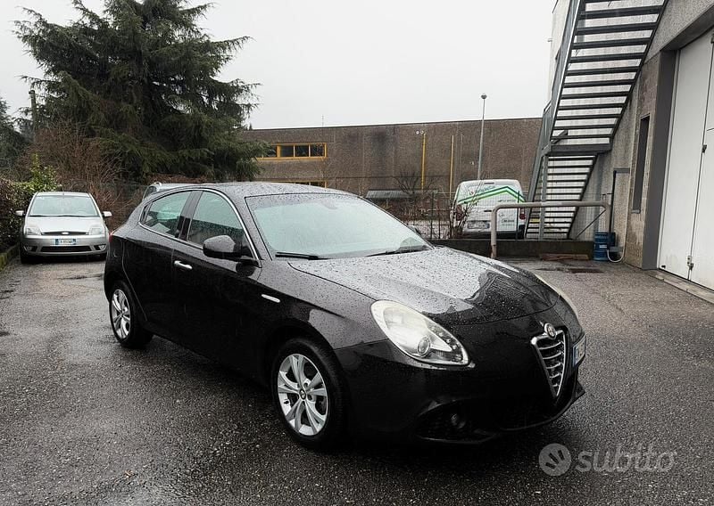 Usata Alfa Romeo Giulietta 120 CV (88 kW) 2012 Utilitaria