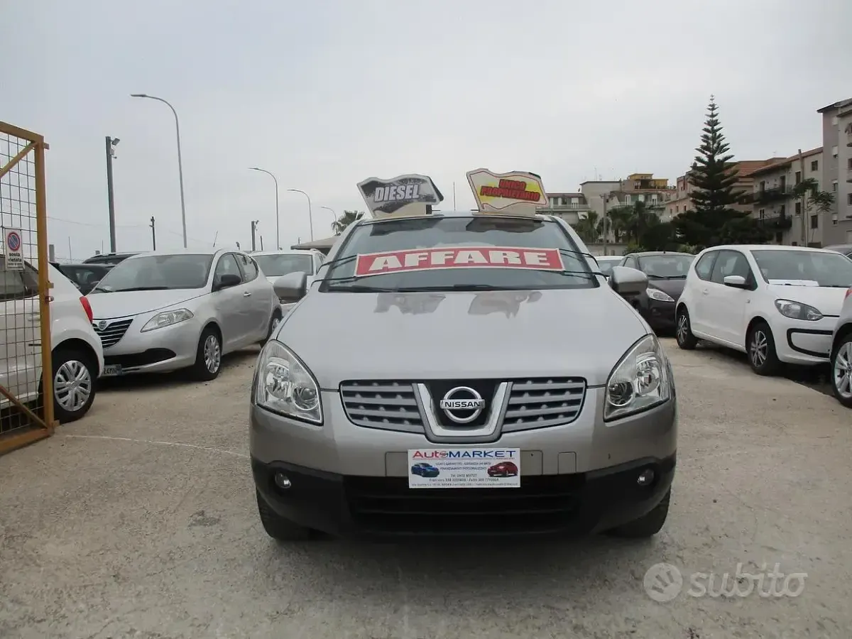 Usata Nissan Qashqai 103 CV (75 kW) 2010 Grigio SUV