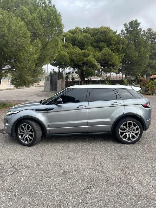 Usata Land Rover Range Rover evoque Dynamic 150 CV (110 kW) 2014 Grigio SUV