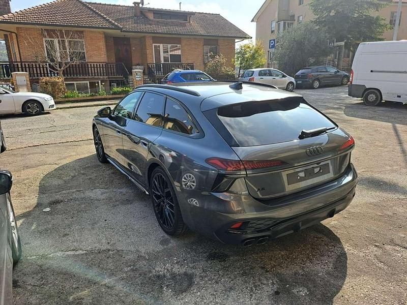 Usata Audi A6 S-Line 204 CV (150 kW) 2025 Grigio daytona met. Station wagon