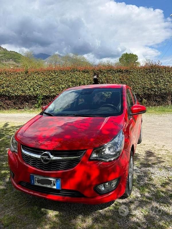 Usata Opel Karl Cosmo 75 CV (55 kW) 2015 Rosso Utilitaria