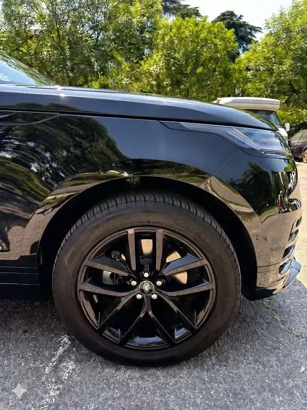 Usata Land Rover Range Rover Velar Black Edition 204 CV (150 kW) 2025 Nero SUV