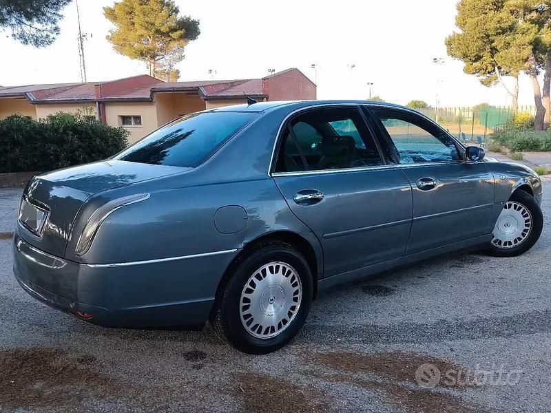 Usata Lancia Thesis 175 CV (128 kW) 2003 Grigio Berlina