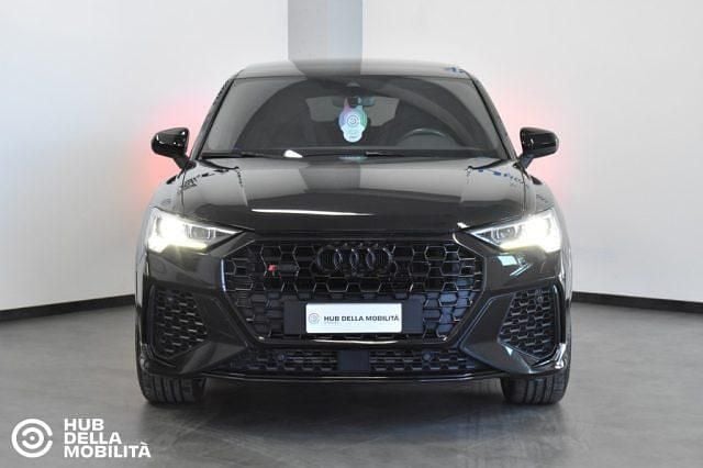 Usata Audi RS Q3 Ambiente 400 CV (294 kW) 2021 Nero SUV